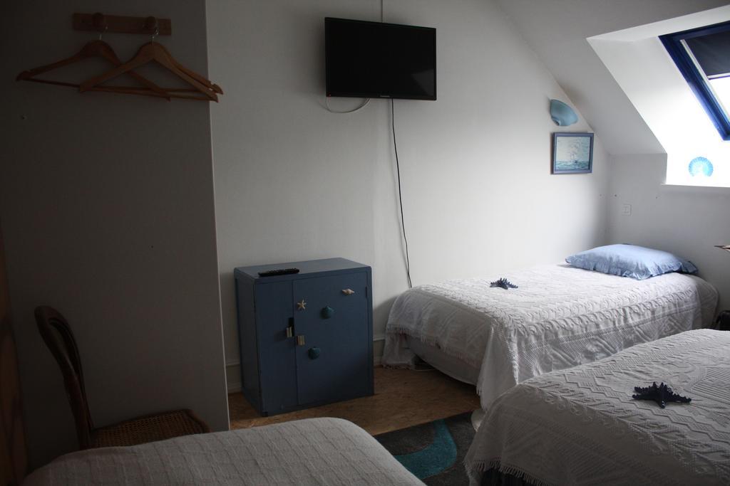 Saint-Nicolas-du-Pélem Yec'Hed Mat Bed & Breakfast エクステリア 写真