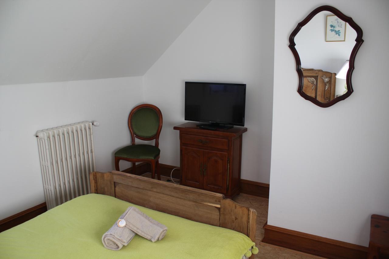 Saint-Nicolas-du-Pélem Yec'Hed Mat Bed & Breakfast エクステリア 写真