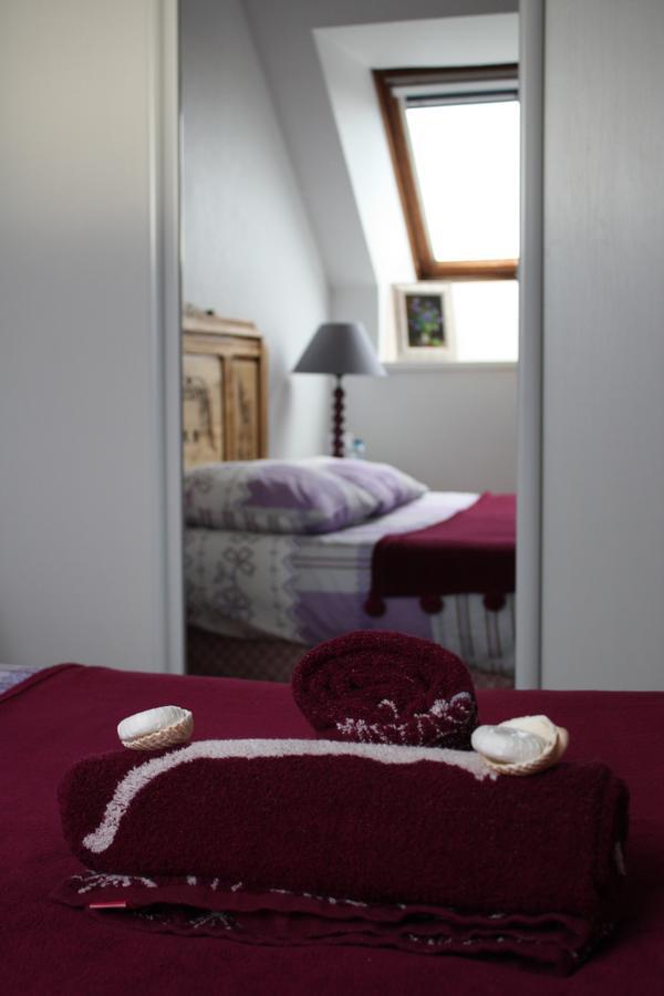Saint-Nicolas-du-Pélem Yec'Hed Mat Bed & Breakfast エクステリア 写真